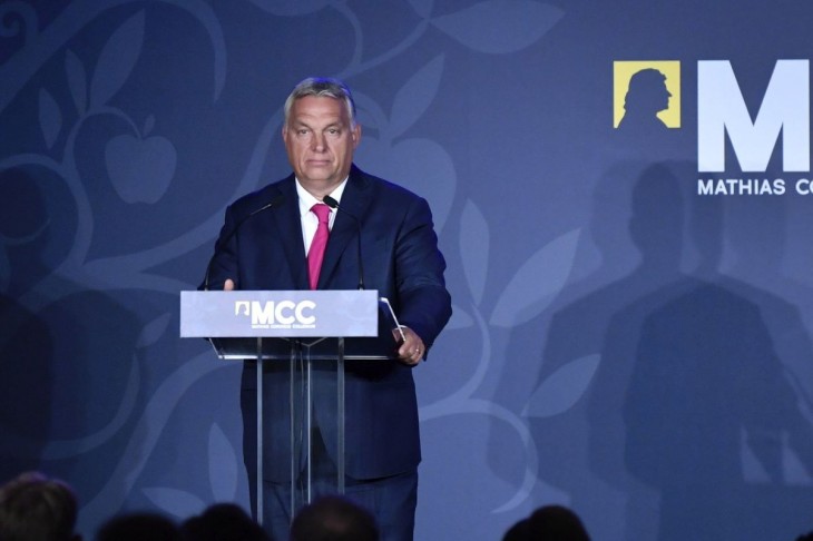 Orbán Viktor miniszterelnök beszédet mond a Mathias Corvinus Collegium (MCC) évnyitóján az újbudai Flamenco Hotelben 2021. szeptember 9-én