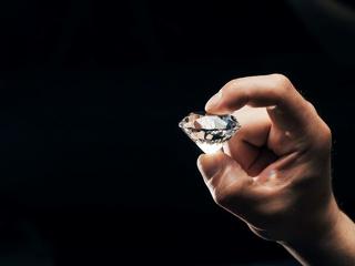Nem lesz orosz gyémánt a Tiffanynál
