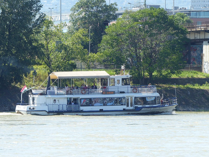 A turisták körében is népszerűek a budapesti hajóutak