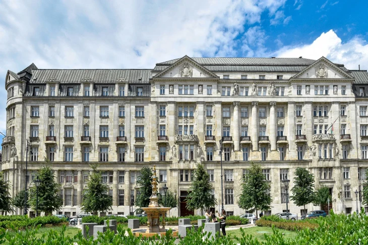 Egyre olcsóbb az épület