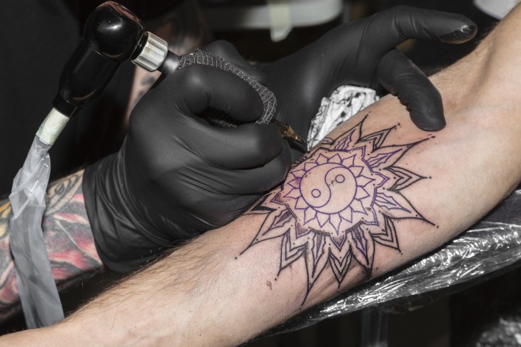 A tinta mérgező anyagai lerakódnak a nyirokcsomókban