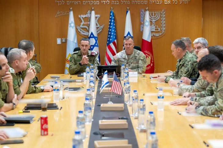 Az izraeli haderő és az amerikai haderő helyzetértékelő ülése - még az iráni támadás előtt. Az Egyesült Államok nem akar eszkalációt, de visszatarthatja ez Izraelt?