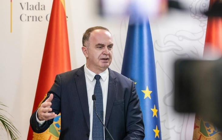Nik Gjeroshaj montenegrói miniszter is valószínűleg szívesen látná országát mielőbb az EU-ban