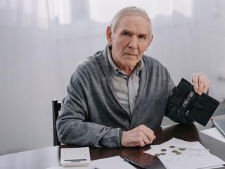 Rossz hír a nyugdíjasoknak: nem lesz évközi nyugdíjemelés