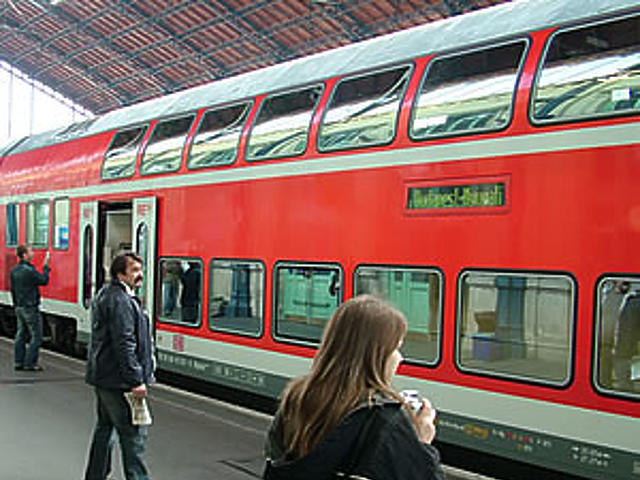 Bombardier emeletes vonatok