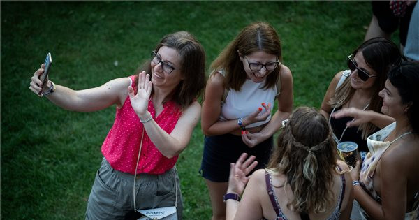 Az újonan felvettek sok mindennek örülhetnek