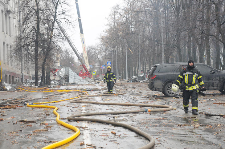 Kharkivi utcakép egy korábbi támadás után. Fotó: depositphotos