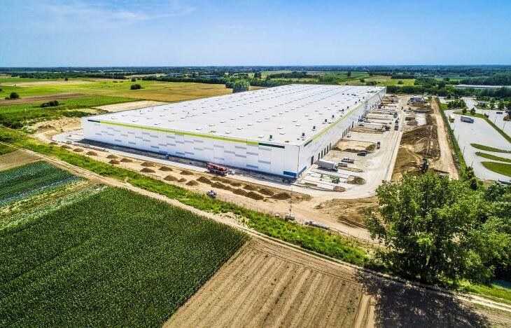 Az év második felében 2,5 millió négyzetméter ipari-logisztikai központot adnak át Magyarországon