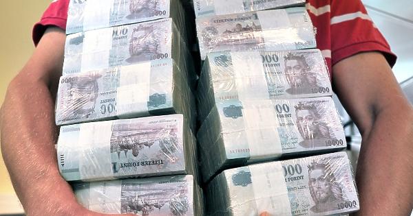 No (solo) todavía no tenemos el euro por la inflación, pero la inflación también es alta por la ausencia del euro No (solo) todavía no tenemos el euro por la inflación, pero la inflación también es alta por la ausencia del euro