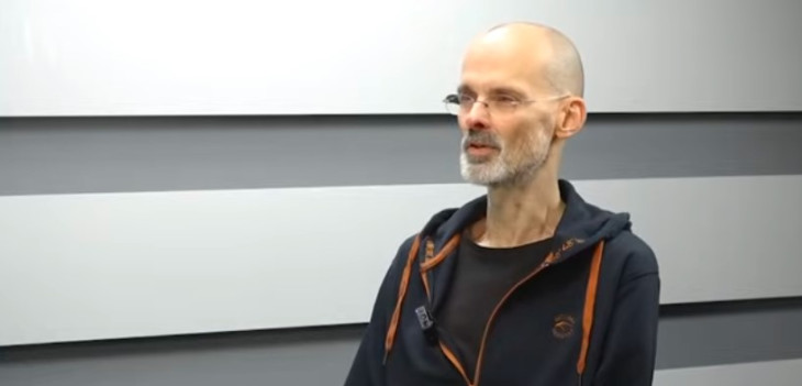 Folytatódik az adok-kapok