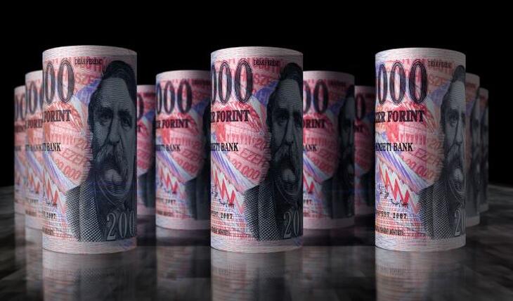  Hajszálnyival gyengült