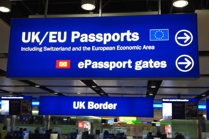 Karanténba kell vonulnia az Egyesült Királyságba utazóknak (Forrás: uk.gov)