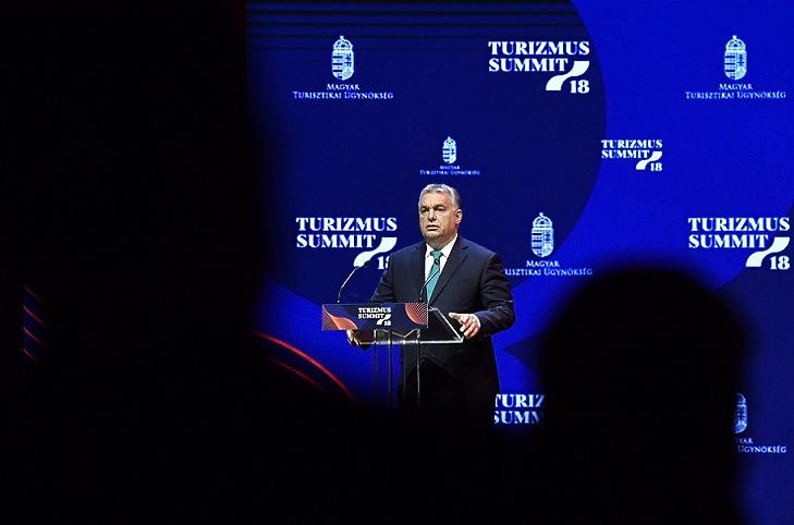 Orbán Viktor beszél a Turizmus Summit 18 rendezvényen (MTI Fotó)