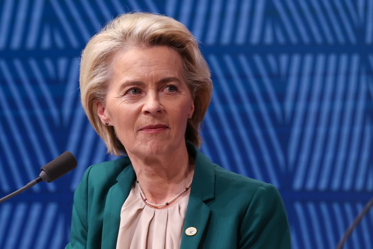 A Magyarországnak járó uniós pénzekről is beszélt von der Leyen  