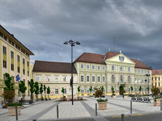 Haranglábat és kerti tárolót is felkapott a szél, nyolcezer lakásban nincs fűtés