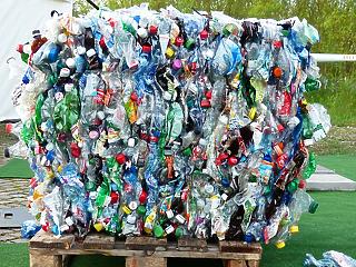 Rövid távon lehetetlen a műanyag csomagolások uniós betiltása