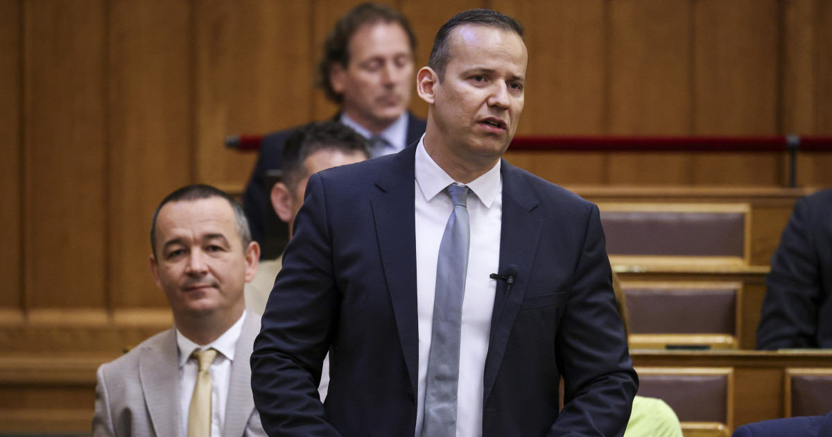 Toroczkai László a parlamentben szólal fel