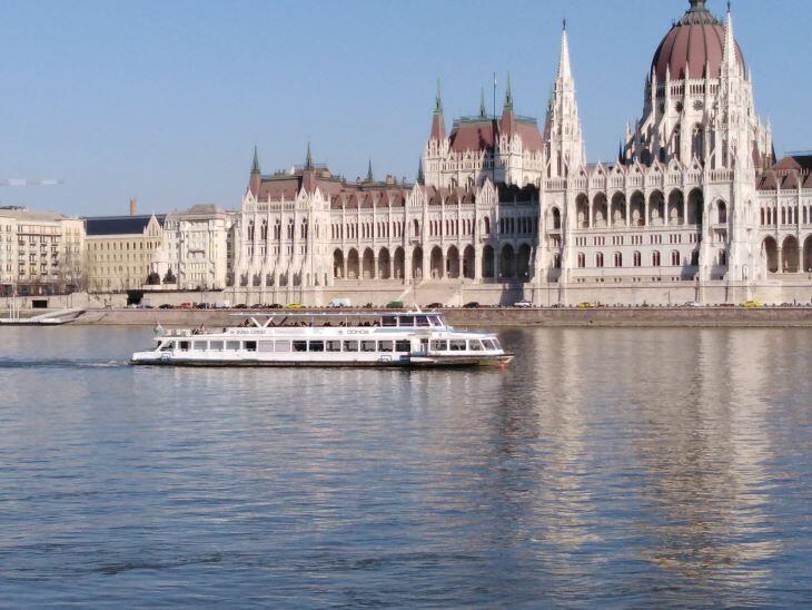 Sok víz lefolyt már a Dunán