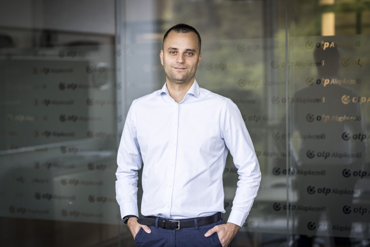 Miklós Dániel:Az erős forint, a bizonytalan inflációs környezet és a globális piacokhoz való könnyebb hozzáférés egyszerre terelik a figyelmet a devizaalapú megtakarítások felé
