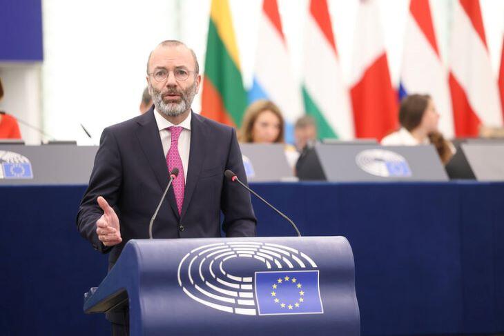 Manfred Weber, az Európai Néppárt elnöke sem csalódott: az orosz vagyon az asztalon maradt