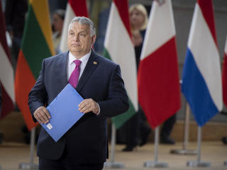 Brüsszel kegyeit keresik Orbán Viktorék