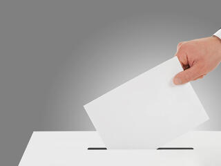 A szakértő szerint is manipulációgyanús az új választási törvény – az ellenzék viszont nem azon akadt ki, amin kéne?