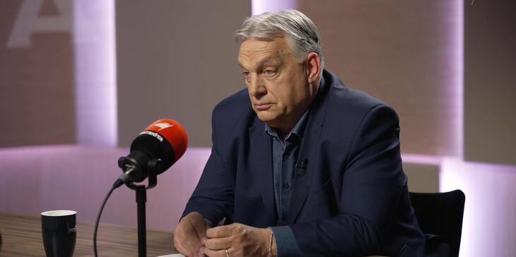 Orbán Viktor lapokat perelt be