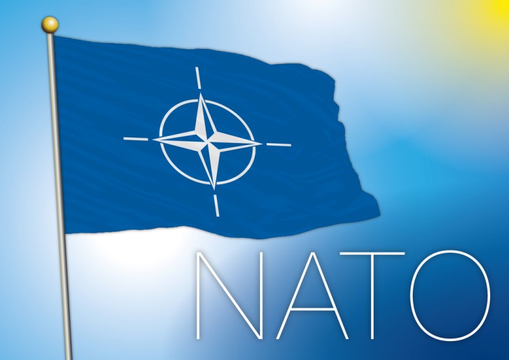 Minden jele szerint a NATO a belügyekbe nem avatkozik bele. Fotó: Depositphotos
