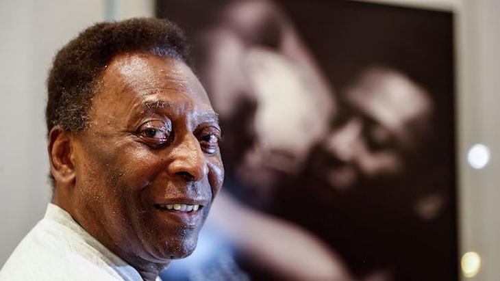 Pelé: Erős vagyok, tele reménnyel, folytatódik a kezelésem. Fotó: Sportske.ba