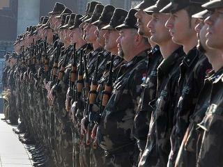 Több mint száz katonát küld Magyarország Irakba 