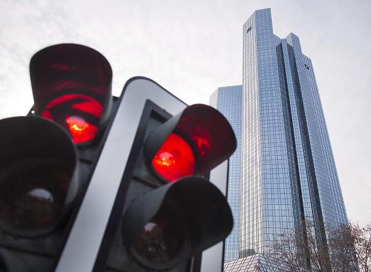 A Deutsche Bank épülete Frankfurtban. Kép forrása: EPA