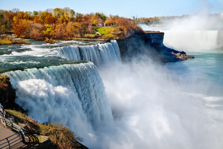 Macerássá vált a kanadai oldalról is megnézni a Niagara-vízesést. Fotó: Depositphotos