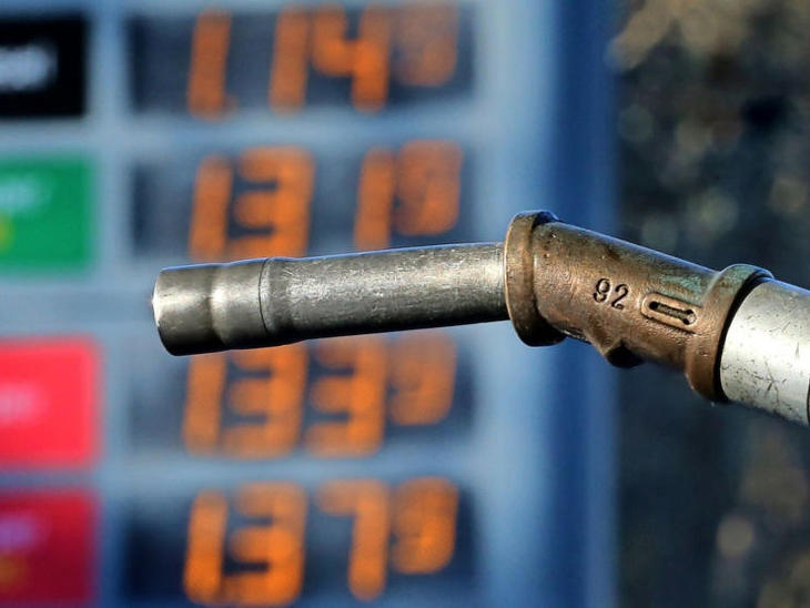 A határon túl olcsóbb a tankolás, mint a magyar kutaknál. Fotó: Depositphotos