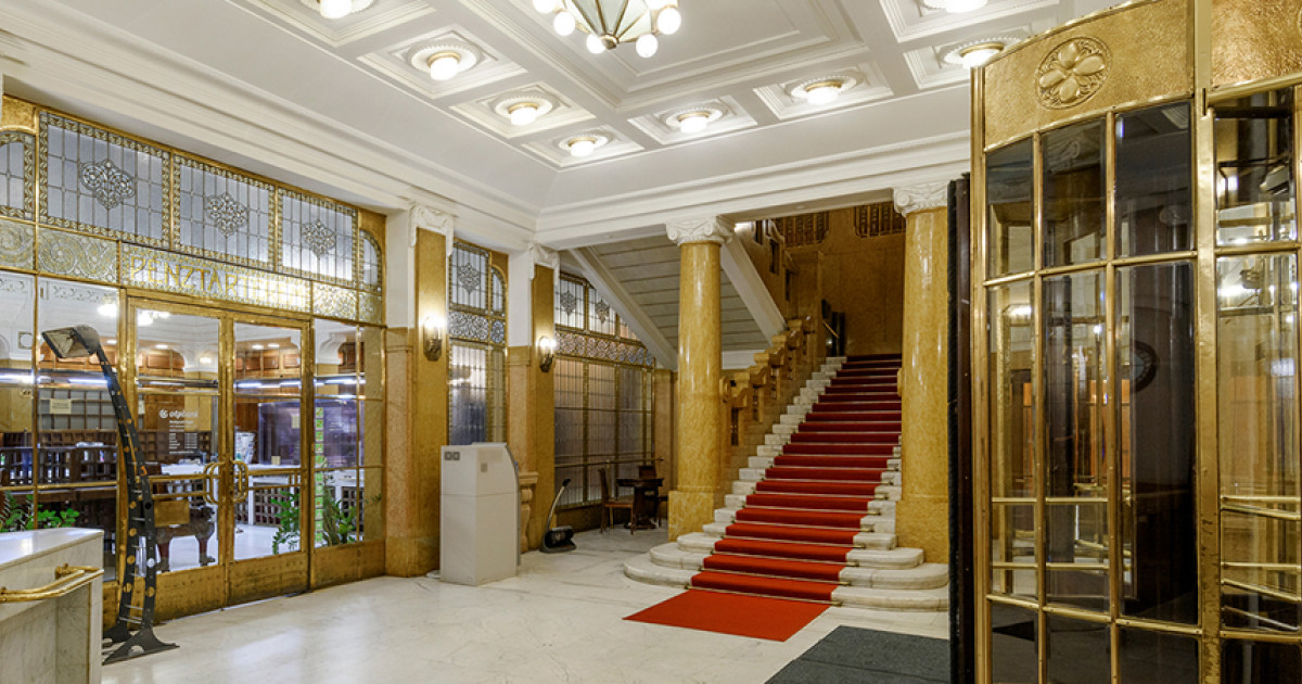 A Nádor utcai bankfiók bejárata