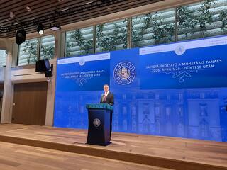 A Matolcsy-éra alapítványairól is beszélt Varga Mihály jegybankelnök