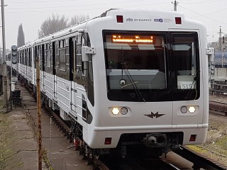 Metrófelújítás: 37 orosz metrókocsiból 9 üzemképtelen