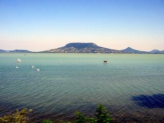 A helyzet pocsék a Balatonon, így látja Navracsics Tibor