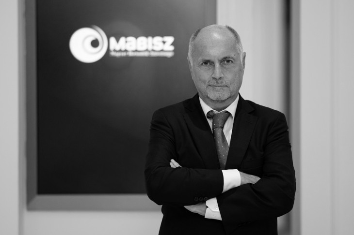 A Mabisz kommunikációs vezetője 69 évet élt