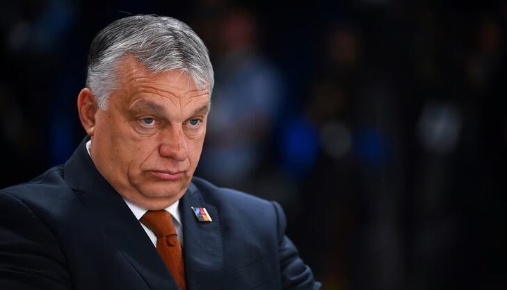 Egyre jobban fájhat Orbán Viktor feje