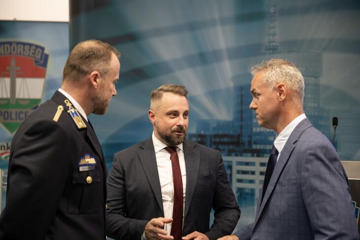 Bor Olivér (középen) szerint nagyon fontos a különböző szereplők közti kommunikáció