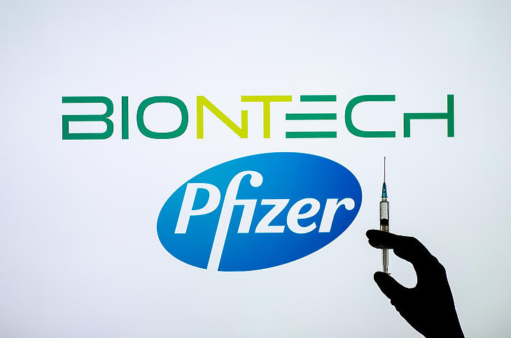 A Pfizer vakcinájával kezdődik majd nálunk is az oltás (Forrás: Depositphotos.com)