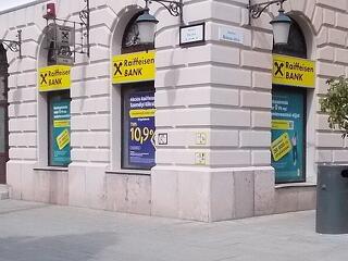 A Raiffeisen Bank profitja kilőtt az első félévben, hála a bankadónak