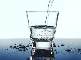 Ásványvizeket hívtak vissza: ha ön is vett ilyet, ne igya meg!