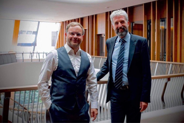 Orbán Balázs, az MCC kuratóriumi elnöke és Boris Palmer, Tübingen polgármestere az MCC-ben 2023. szeptember 5-én. Fotó: Twitter/Orbán Balázs