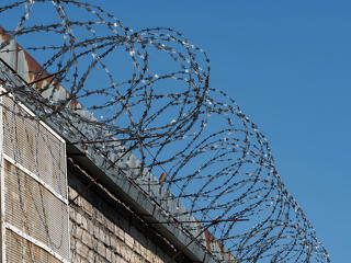 Meghosszabbíthatják a Szőlő utcai elkövetők börtönbüntetését