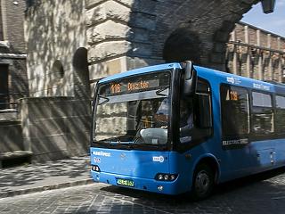 Baj van a BKV új elektromos buszaival: nem mennek