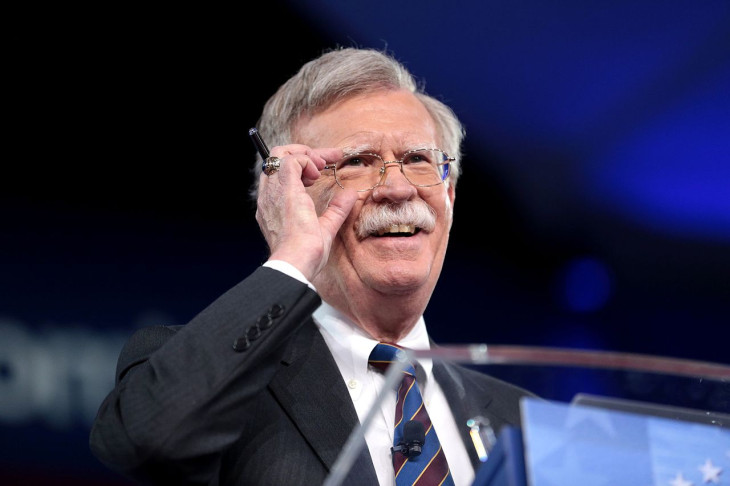John Bolton fokozatosan vált kritikussá