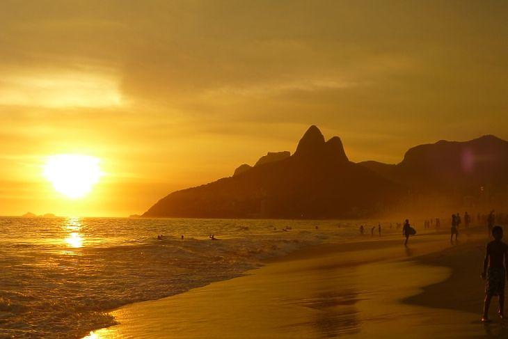 Rio de Janeiro, Brazília. A dél-amerikai országban mérték az egyik legnagyobb emelkedést a fertőzésszámban. (Forrás: Pixabay/eacuna)