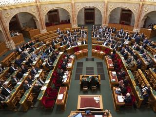 Minden magyar sorsát meghatározó döntéseket hozhat meg a parlament