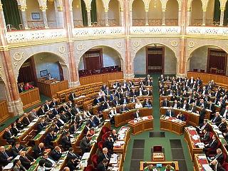 Törvénygyár a parlamentben: költségvetés, pedofiltörvény, Fudan